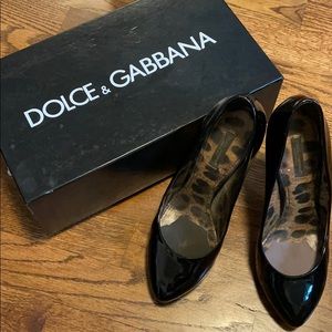 Dolce & Gabbana black patent leather heels size 39